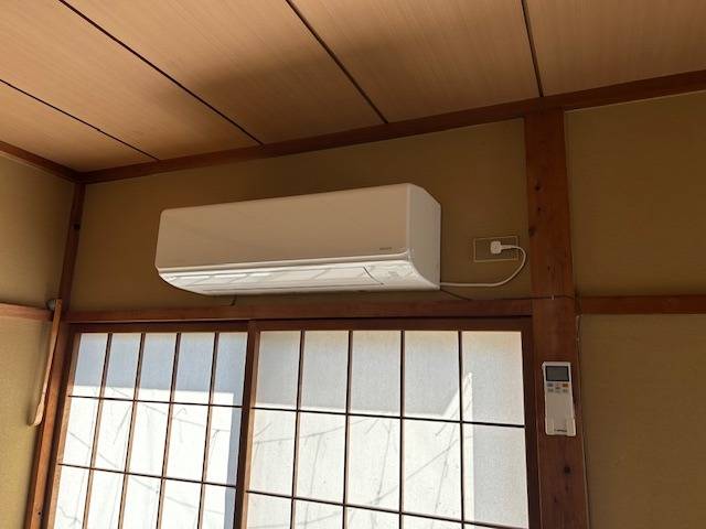 エアコン移設と新規取付